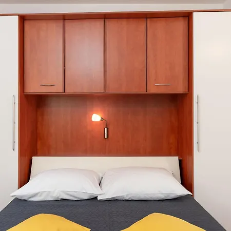 Nikolina By Interhome Сasa de vacaciones *