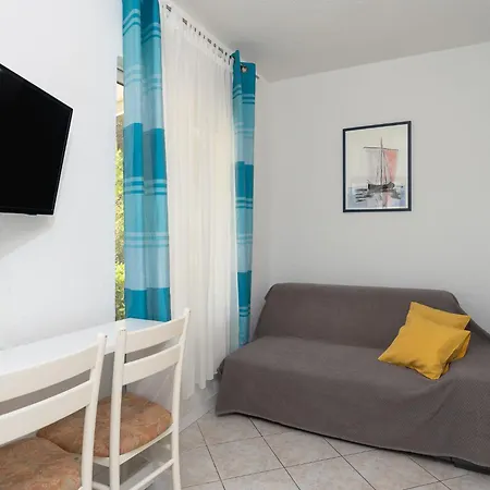 Nikolina By Interhome Сasa de vacaciones *