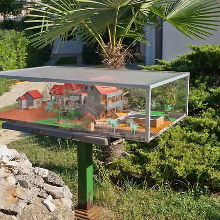 Сasa de vacaciones Nikolina By Interhome *