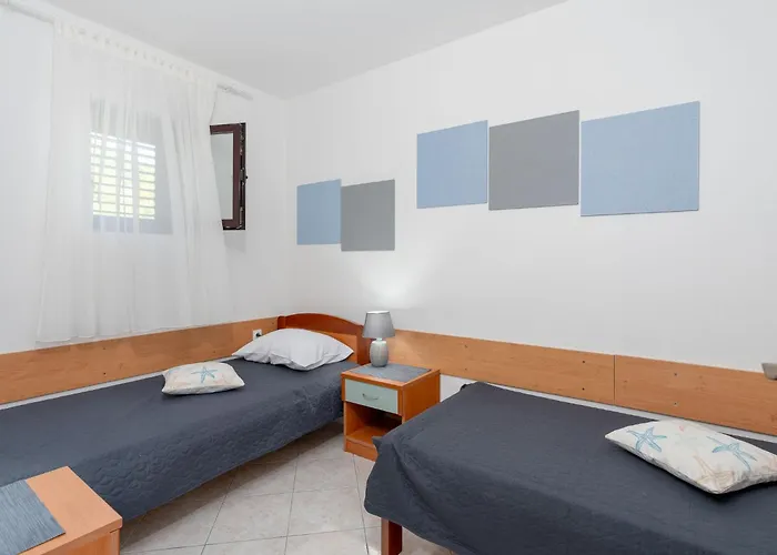 Nikolina By Interhome Nyaraló *