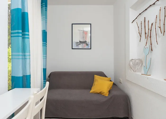 Nikolina By Interhome