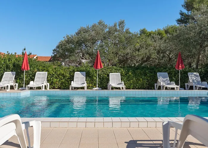 Nyaraló Nikolina By Interhome